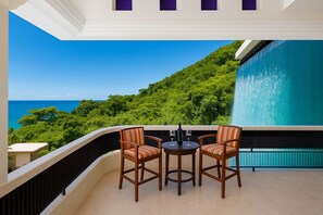 Villa, varias habitaciones, con acceso para personas discapacitadas, alberca privada | Balcón