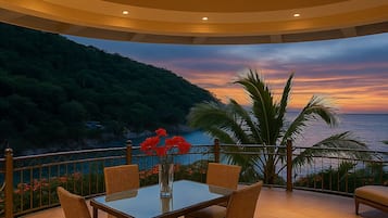 Villa, Multiple Bedrooms, Accessible, Private Pool | Dining room