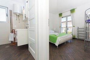 Casa, 4 quartos, para fumantes, sacada | 6 quartos