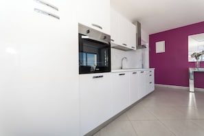 Casa, 4 quartos, para fumantes, sacada | Cozinha privada