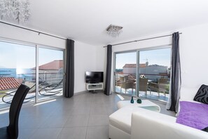 House, 4 Bedrooms, Smoking, Balcony | Interior - In Center Near the Marina and Beach (Tribunj)