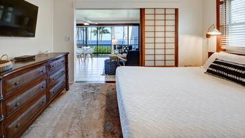 Condo, 2 Bedrooms | 2 bedrooms, free WiFi