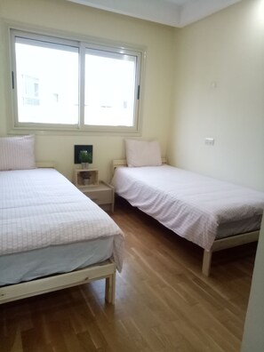 Apartment, 2 Bedrooms, Smoking, Balcony