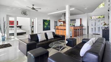 Villa, 5 Bedrooms, Accessible, Smoking | 5 bedrooms, WiFi