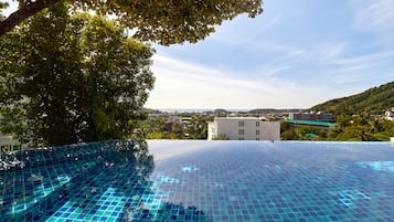 Villa, 5 Bedrooms, Smoking, Private Pool | Balcony