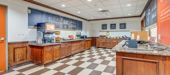 Hampton Inn & Suites Gainesville