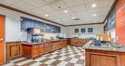 Hampton Inn & Suites Gainesville