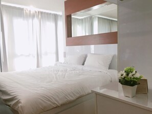 Room - Baan View Viman Condominium 416 by Montri C (Hua Hin)