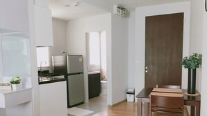 Quarto, sacada, vista para a montanha | Cozinha privada