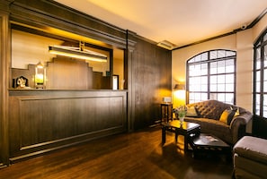 Property entrance - Your Private Oasis Stylish 2br With Spacious Living Room and Pool Access (Bangkok)