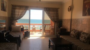 Apartment, 1 Bedroom, Smoking, Balcony