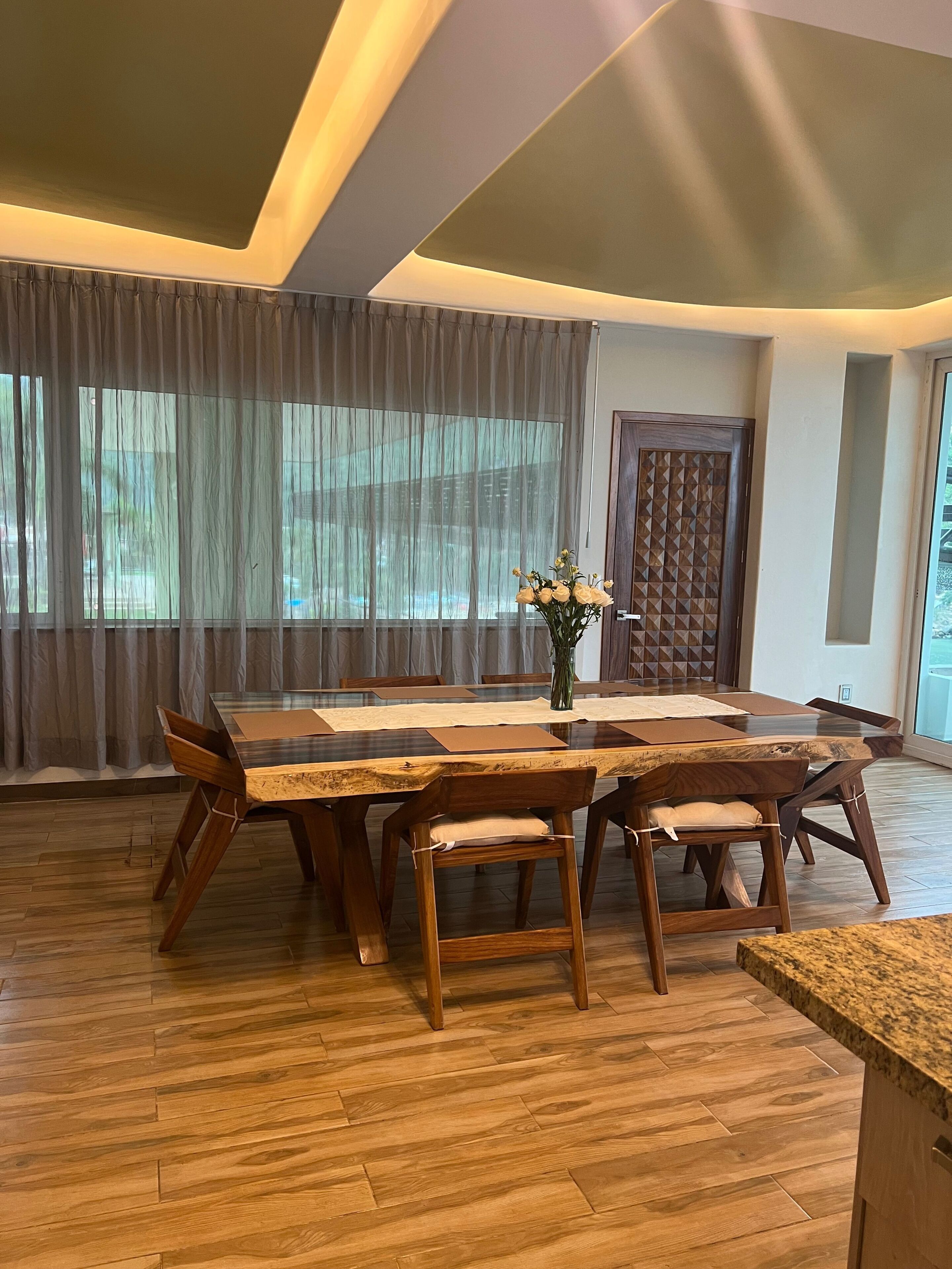Photo - Luxury Beach Frontage Villa For Rent
