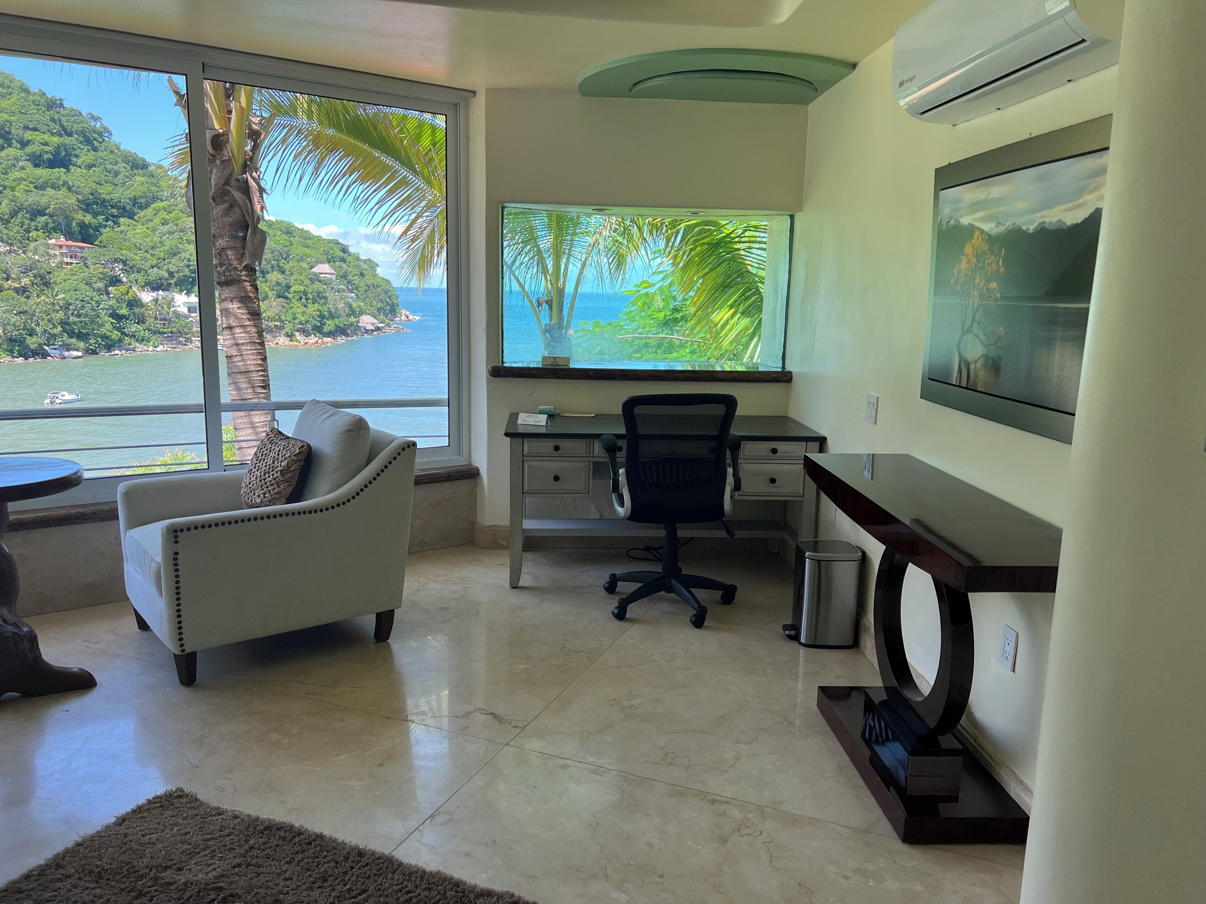 Photo - Luxury Beach Frontage Villa For Rent