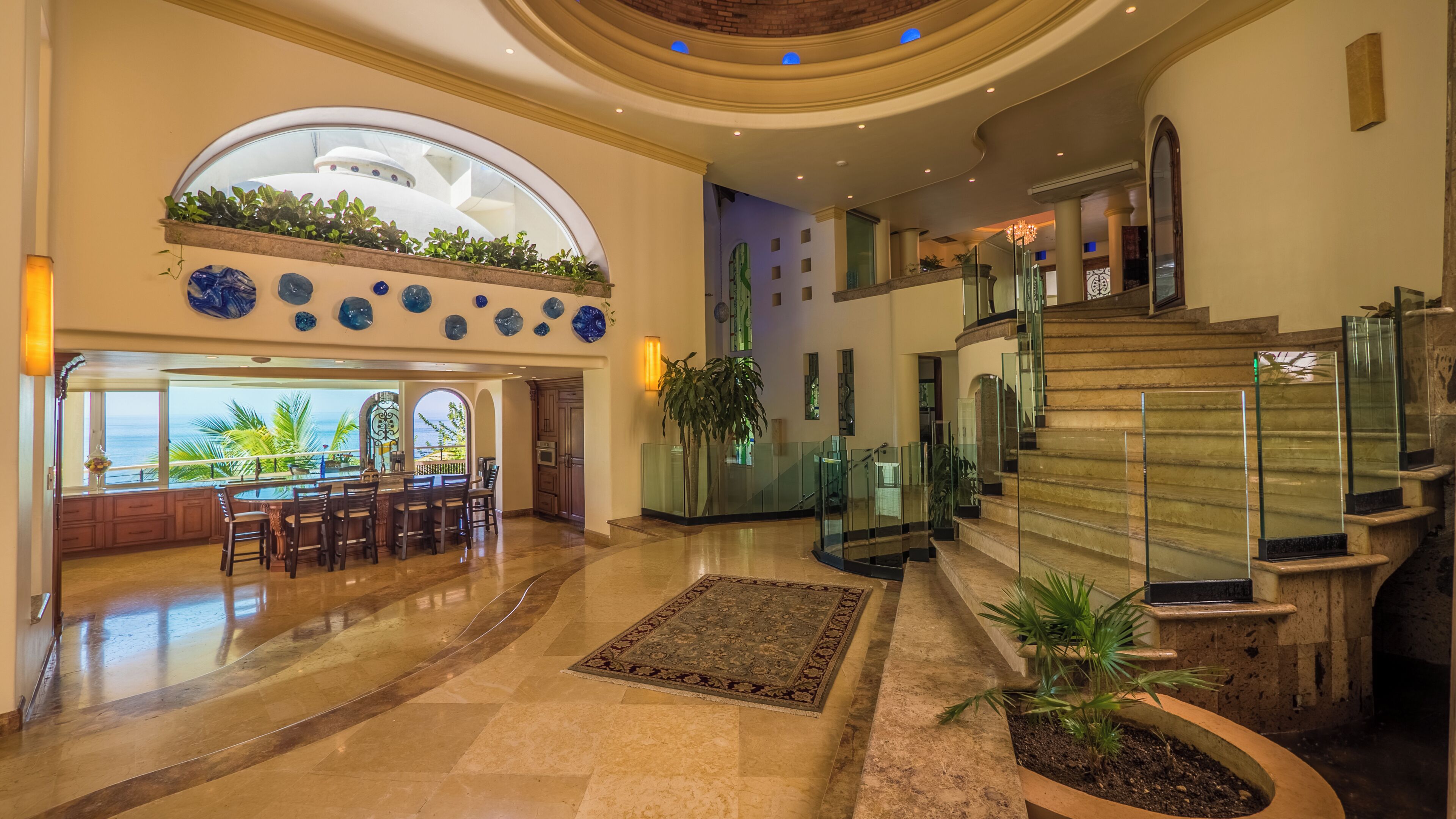 Photo - Luxury Beach Frontage Villa For Rent