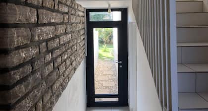 No5 Studio With Garden View