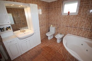 Apartment, 2 Bedrooms, Balcony | Bathroom - Apartment Maris With Nice sea View (Razanac)