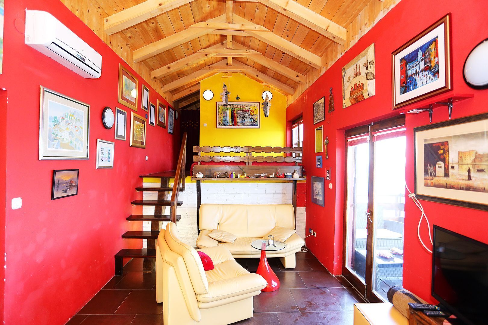 House, 1 Bedroom, Balcony, Ocean View | Living area