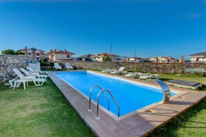 Seasonal outdoor pool - Cunda Bal Konak (Ayvalik)