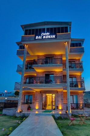 Front of property - Cunda Bal Konak (Ayvalik)