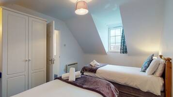 独立别墅, 3 间卧室, 壁炉, 海景 | 9 多间卧室、床单