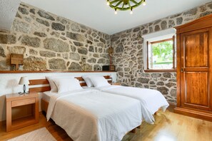 House, 1 Bedroom, Balcony, Garden View | 1 bedroom - Traditional Stone House Adrian (Starigrad)