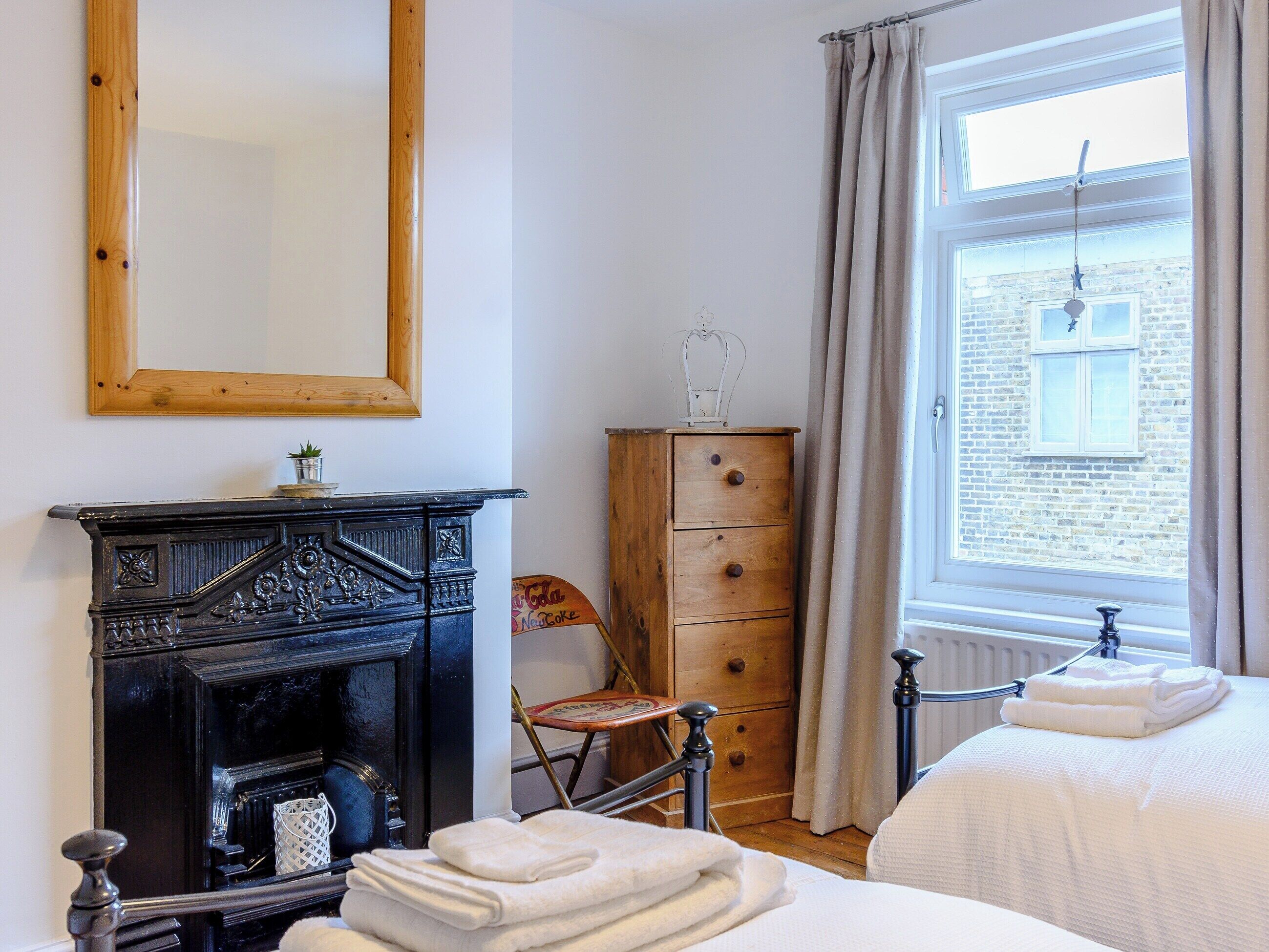 2 bedrooms, free WiFi, bed sheets