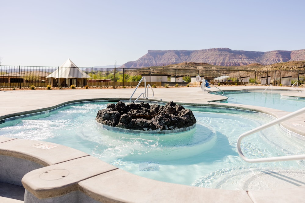Zion Wildflower Resort - Glamping Zion National Park by null