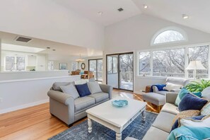 Smart TV, fireplace, table football, books