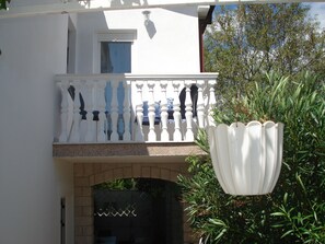 Apartamento, 2 habitaciones, fumadores, balcón | Detalle del exterior