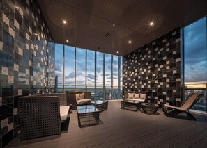 Apartment, 1 Bedroom, Balcony, City View | Interior