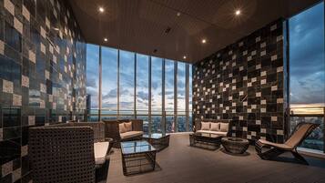 Apartamento, 1 habitación, balcón, vistas a la ciudad | Restauración