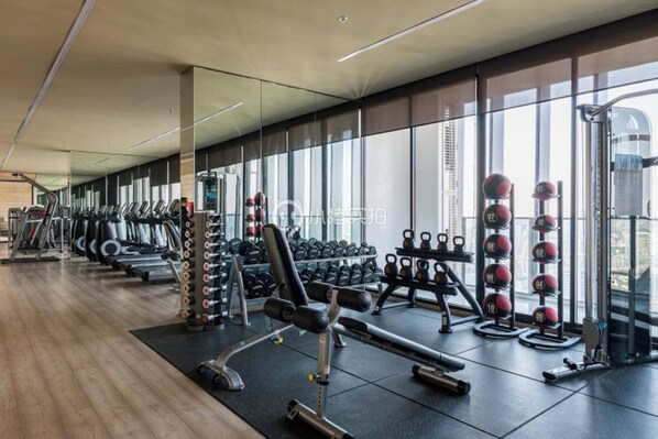 Apartment, 1 Bedroom, Balcony, City View | Fitness facility