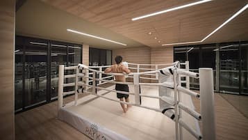 Apartment, 1 Bedroom, Accessible, Balcony | Private kitchen | Microwave, stovetop