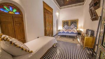 Room, 1 Bedroom, Smoking, Balcony | 1 bedroom