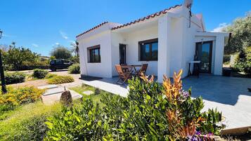 Apartment, 2 Bedrooms | Terrace/patio