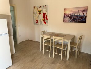 Lägenhet - 3 sovrum | Matsal