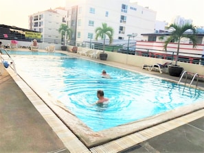 Appart'hôtel, 1 chambre, fumeurs | Piscine | Piscine extérieure