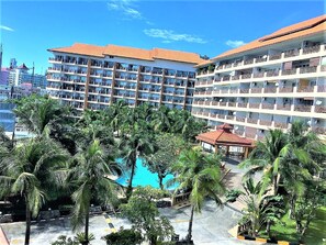 Condo, 2 Bedrooms, Smoking, Balcony | View from property