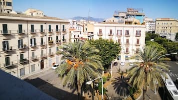 Vue sur la ville depuis l’hébergement