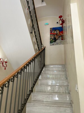 Staircase - 55 Aira (Palermo)