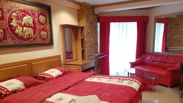 1 bedroom - Jomtien Beach Condominium 5th Floor Modern Studio Apartment Pattaya (Pattaya)