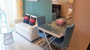 Kondominium, 1 kamar tidur, Boleh Merokok, balkon | Area keluarga