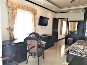 Condo, 1 Bedroom, Balcony, Pool View | 1 bedroom - Baan Suan Lalana Sa 1 Bedroom Apartment With Pool View Pattaya (Pattaya)