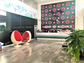 Condo, 1 Bedroom, Accessible, Smoking | Lobby