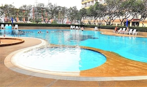 Condo, 1 Bedroom, Smoking, Balcony | Pool