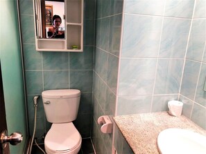 Condo, 1 Bedroom, Smoking, Balcony | Bathroom
