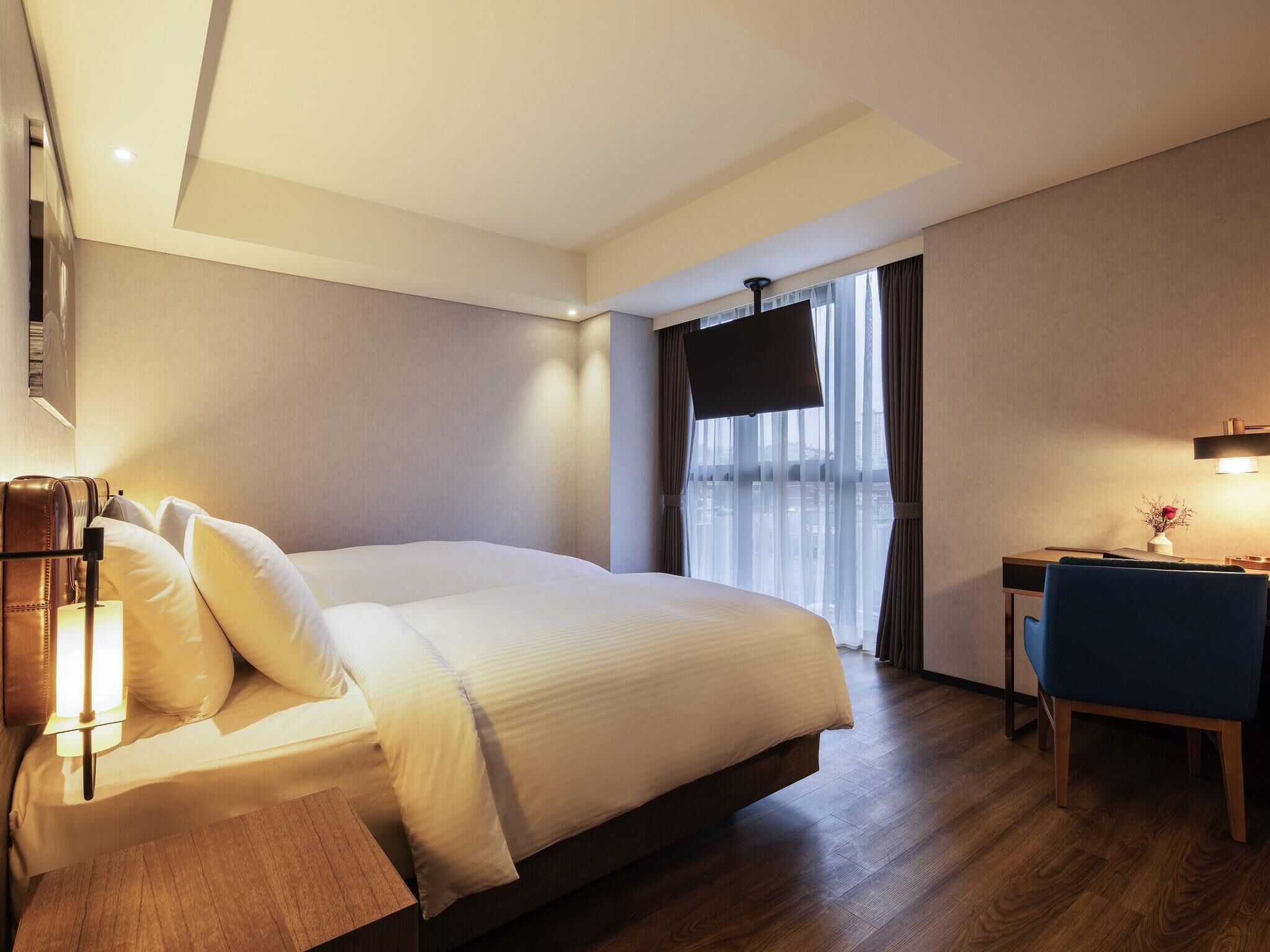 Habitación superior, varias camas | Ropa de cama de alta calidad y caja de seguridad en la habitación 