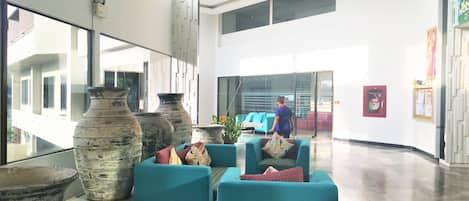 Condo, 1 Bedroom, Accessible, Smoking | Lobby