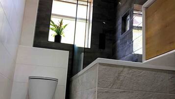 Quarto, 1 quarto | Banheiro | Toalhas de banho