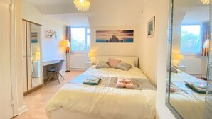 Room - Diana's House - City Centre, Next to St James Park (Newcastle-upon-Tyne)